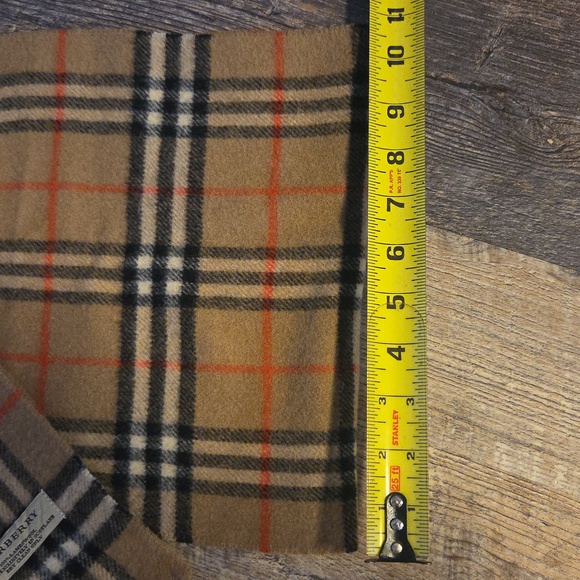 Burberry 100% Lambs Wool Made In Scotland Classic Tan Plaid Men's/weman's Scarf - Picture 7 of 11